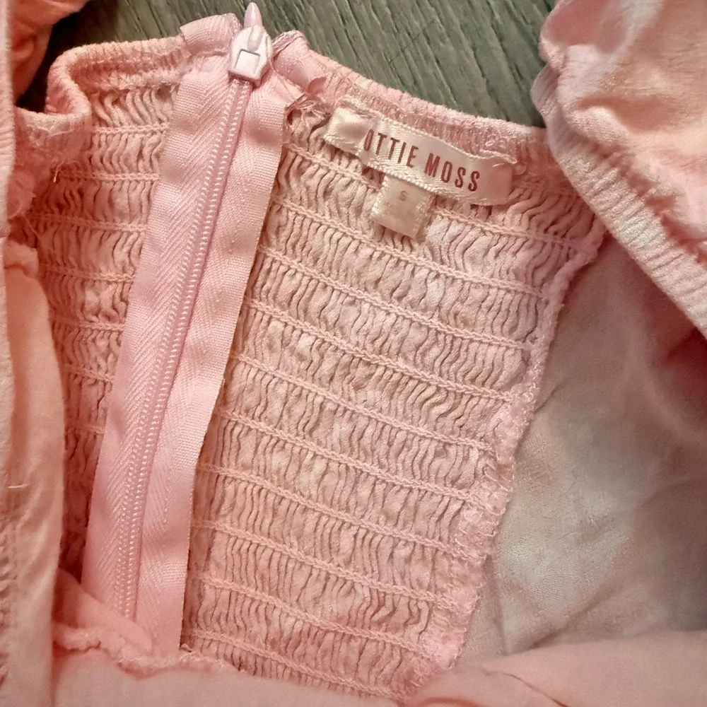 Pink Off-Shoulder Puff Sleeve Dress - Picture 3 of 3